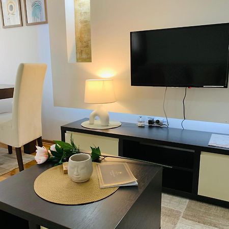 Beli Apartman U Zlatiborskim Konacima Bele Vode Bb المظهر الخارجي الصورة