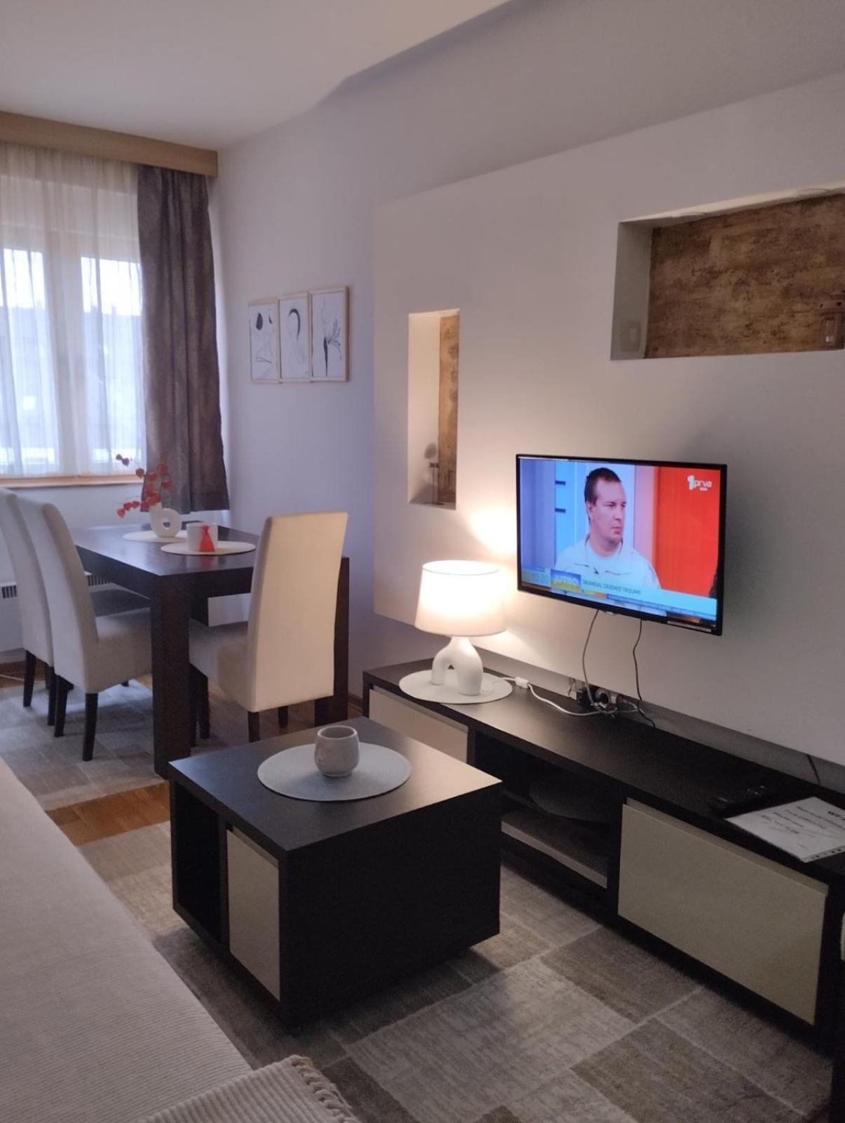 Beli Apartman U Zlatiborskim Konacima Bele Vode Bb المظهر الخارجي الصورة