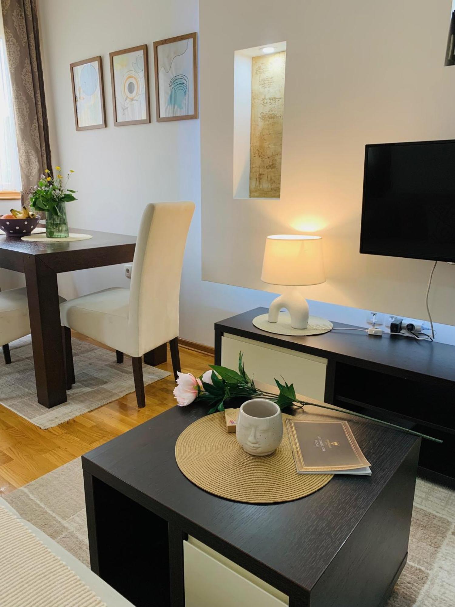 Beli Apartman U Zlatiborskim Konacima Bele Vode Bb المظهر الخارجي الصورة